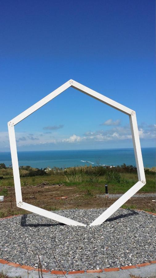 Taitung Sansiantai B&B Chenggong Esterno foto